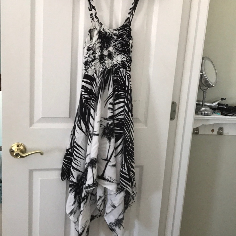 🌊Beachy Black & White Dress